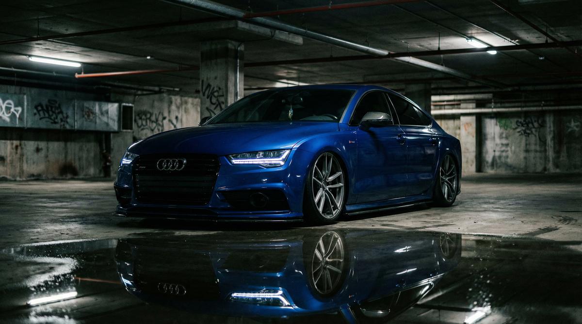 抖音风 - 奥迪A7夜景改装视频